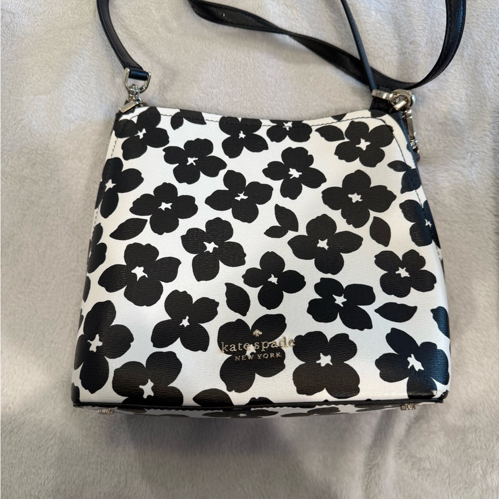 Kate Spade Black and White Floral Crossbody Bag